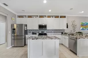 2634 Ravendale Ln, Holiday, FL 34691 - Photo 11