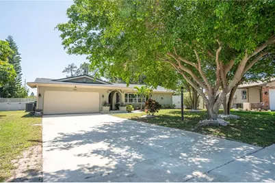 11438 126th Terrace, Largo, FL 33778 - Photo 1