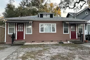 780 27th Ave N, Saint Petersburg, FL 33704 - Photo 1