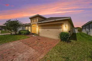 815 Montgomery Way, Davenport, FL 33897 - Photo 3