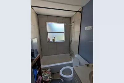 8740 N Tangerine Place, Tampa, FL 33617 - Photo 15