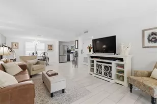 2473 Kingfisher Ln, Clearwater, FL 33762 - Photo 7