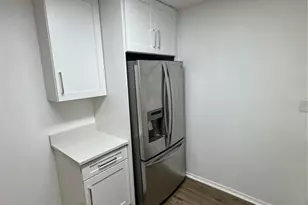 2016 E Clifton St, Tampa, FL 33610 - Photo 9