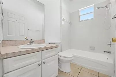 6228 Alamanda Hills Boulevard, Lakeland, FL 33813 - Photo 11
