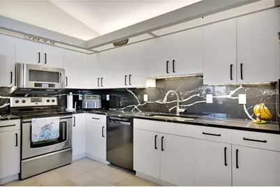 4538 35th Avenue Circle E, Palmetto, FL 34221 - Photo 11