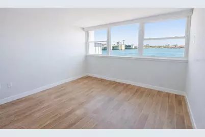 500 Treasure Island Cswy #109, Treasure Island, FL 33706 - Photo 15