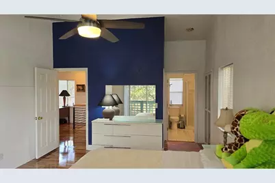 3401 E Sligh Avenue, Tampa, FL 33610 - Photo 17