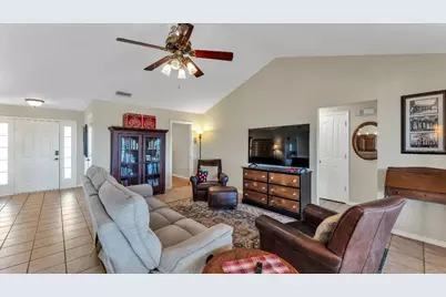 2910 Appling Woods Place, Plant City, FL 33565 - Photo 11