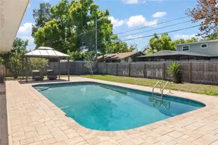 2798 67th St N, Saint Petersburg, FL 33710 - Photo 23