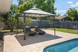 2798 67th St N, Saint Petersburg, FL 33710 - Photo 21