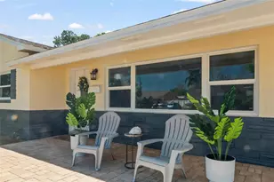 2798 67th St N, Saint Petersburg, FL 33710 - Photo 3