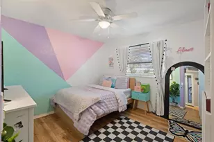 2798 67th St N, Saint Petersburg, FL 33710 - Photo 37