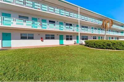 1950 59th Avenue N #114, Saint Petersburg, FL 33714 - Photo 1