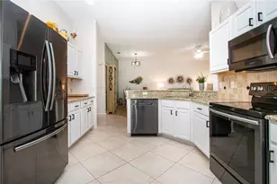 2313 Brookfield Greens Cir, Sun City Center, FL 33573 - Photo 23