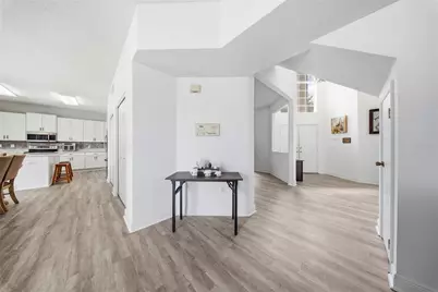 10919 Sailbrooke Drive, Riverview, FL 33579 - Photo 9