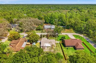 2524 Victarra Cir, Lutz, FL 33559 - Photo 7