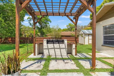 2524 Victarra Circle, Lutz, FL 33559 - Photo 33