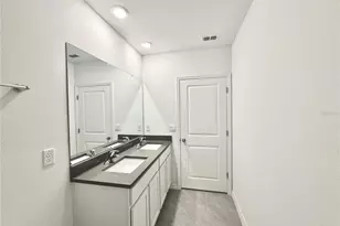 35629 Kinsey Pt, Zephyrhills, FL 33541 - Photo 63