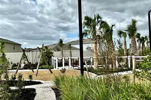 35629 Kinsey Pt, Zephyrhills, FL 33541 - Photo 87