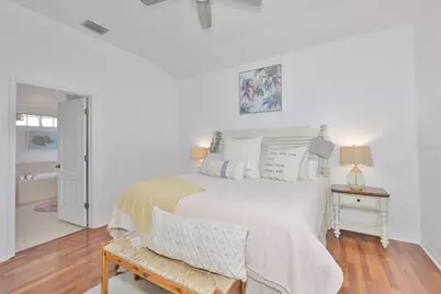 1045 Emerald Dunes Drive, Sun City Center, FL 33573 - Photo 19