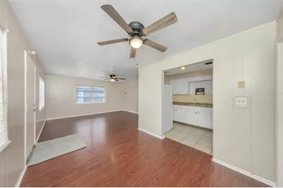 2423 Auburn Street S, Saint Petersburg, FL 33712 - Photo 5