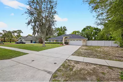 12280 Everard Drive, Spring Hill, FL 34609 - Photo 5