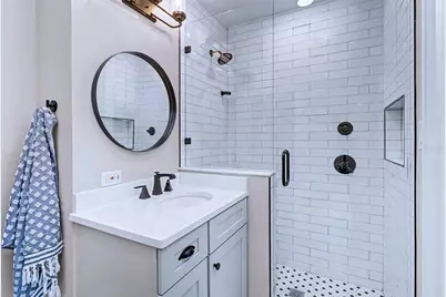 3218 7th Street N, Saint Petersburg, FL 33704 - Photo 23