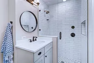 3218 7th St N, Saint Petersburg, FL 33704 - Photo 23