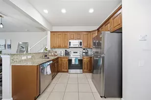 26537 Chimney Spire Ln, Wesley Chapel, FL 33544 - Photo 5