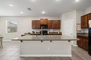 21126 Passive Porch Dr, Land O Lakes, FL 34637 - Photo 5