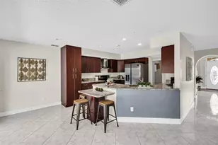 301 Tavernier Dr, Oldsmar, FL 34677 - Photo 15