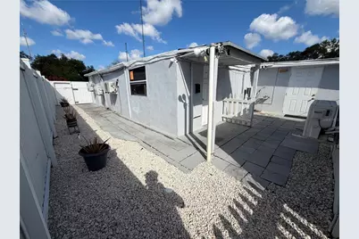 126 Miami Gardens Road, West Park, FL 33023 - Photo 15