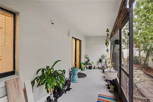 9802 Lombard Ct, Tampa, FL 33618 - Photo 23