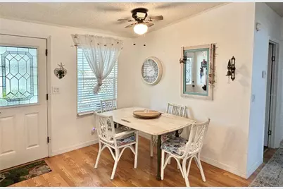 102 Americana Court NE #206, Saint Petersburg, FL 33702 - Photo 11