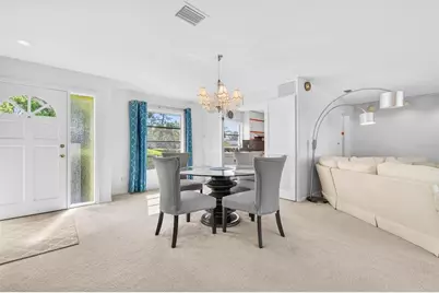 10100 Commodore Drive, Seminole, FL 33776 - Photo 5