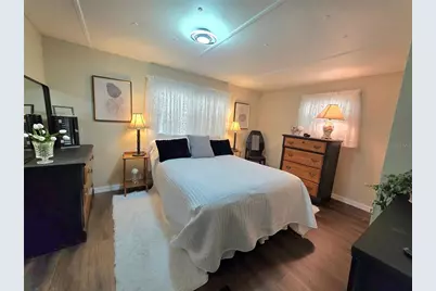 37135 Sandra Avenue, Zephyrhills, FL 33542 - Photo 25