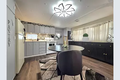 37135 Sandra Avenue, Zephyrhills, FL 33542 - Photo 9