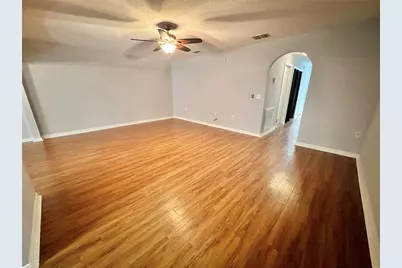 4679 Ashburn Square Drive, Tampa, FL 33610 - Photo 5