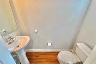 4679 Ashburn Square Dr, Tampa, FL 33610 - Photo 9