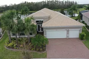 16015 Cape Coral Dr, Wimauma, FL 33598 - Photo 5