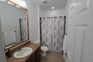 8205 N 12th St, Tampa, FL 33604 - Photo 11