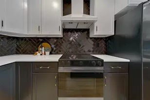 1274 Robin Hood Ln, Dunedin, FL 34698 - Photo 17