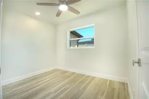 8307 Libby Ln, Tampa, FL 33619 - Photo 19