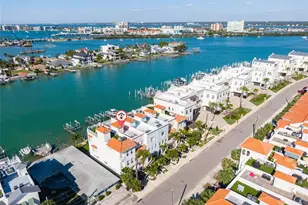 140 Brightwater Dr, Clearwater Beach, FL 33767 - Photo 15