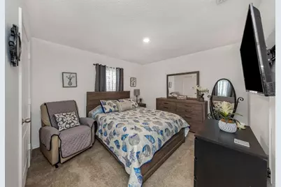 8635 Pinetop Ridge Lane, Brooksville, FL 34613 - Photo 31