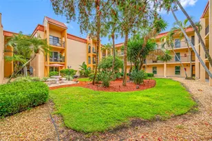 8911 Blind Pass Rd, Saint Pete Beach, FL 33706 - Photo 7