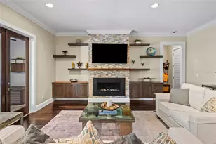 3211 W Bay Villa Ave, Tampa, FL 33611 - Photo 9