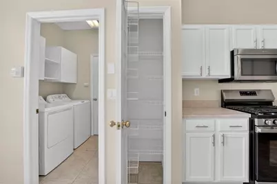 5714 Hawkgrove Place, Lithia, FL 33547 - Photo 17