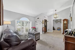 12828 Raysbrook Dr, Riverview, FL 33569 - Photo 19