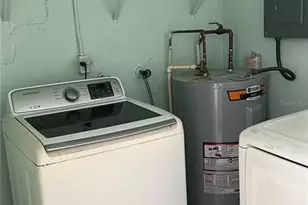 3446 Dahlia Pl, Largo, FL 33771 - Photo 13